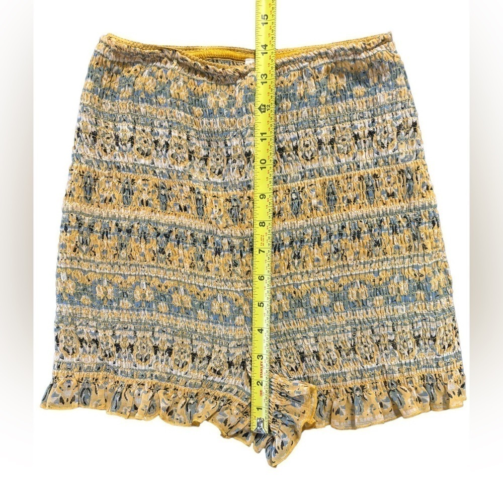 Free People Intimately Dream State Shorts 
Yellow Smocked Pull On Ruffle… - Picture 5 of 10